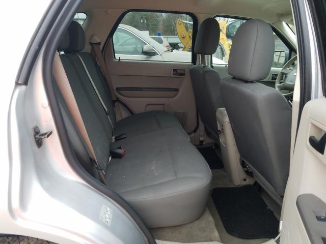 Photo 5 VIN: 1FMCU9C7XAKD21737 - FORD ESCAPE XLS 