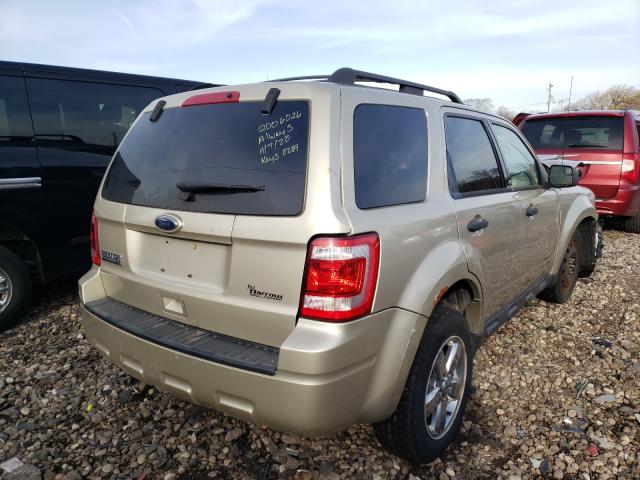 Photo 3 VIN: 1FMCU9D70AKA71214 - FORD ESCAPE XLT 