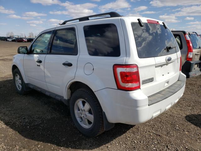 Photo 2 VIN: 1FMCU9D70AKB39205 - FORD ESCAPE XLT 