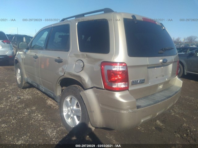 Photo 2 VIN: 1FMCU9D70BKB98997 - FORD ESCAPE 