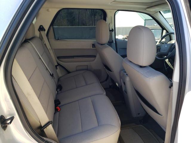 Photo 10 VIN: 1FMCU9D70BKC15992 - FORD ESCAPE 