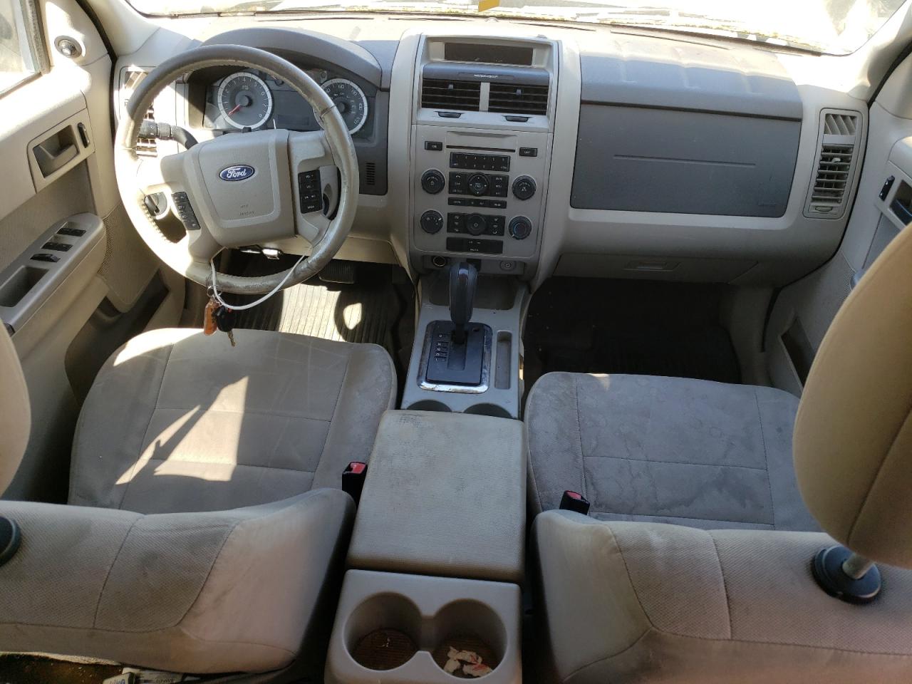 Photo 7 VIN: 1FMCU9D70BKC38429 - FORD ESCAPE 