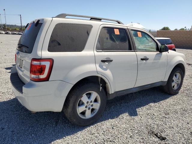 Photo 2 VIN: 1FMCU9D70CKB55374 - FORD ESCAPE 