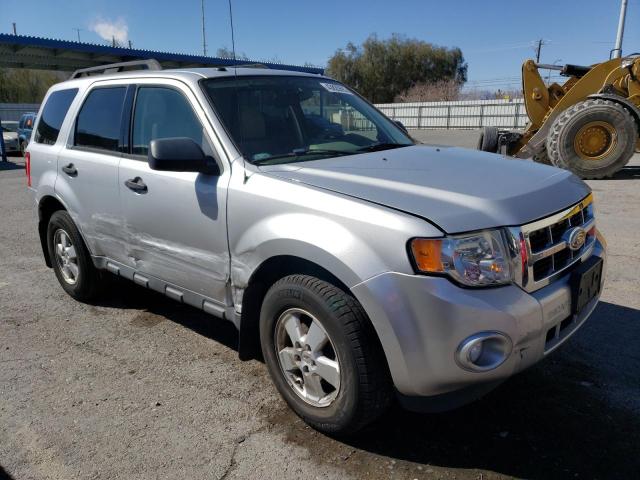 Photo 3 VIN: 1FMCU9D70CKC46872 - FORD ESCAPE XLT 