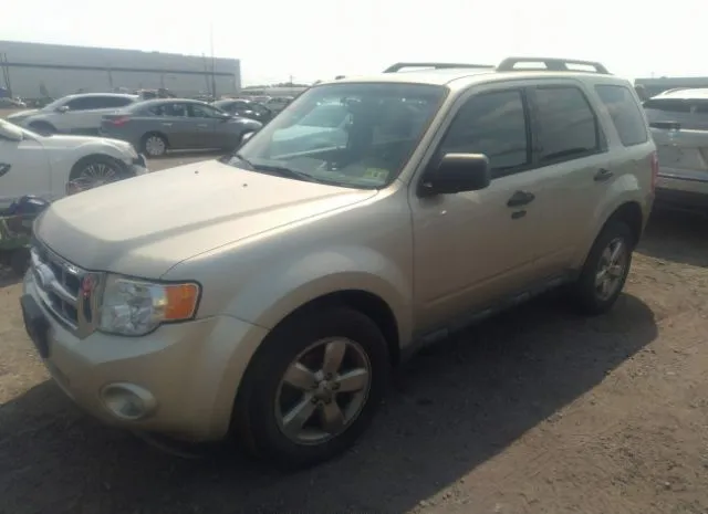 Photo 1 VIN: 1FMCU9D70CKC84439 - FORD ESCAPE 