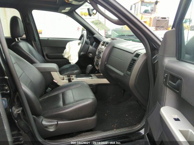 Photo 4 VIN: 1FMCU9D71AKA43146 - FORD ESCAPE 