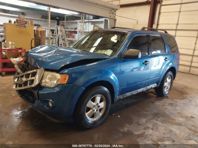 Photo 1 VIN: 1FMCU9D71BKB99348 - FORD ESCAPE 