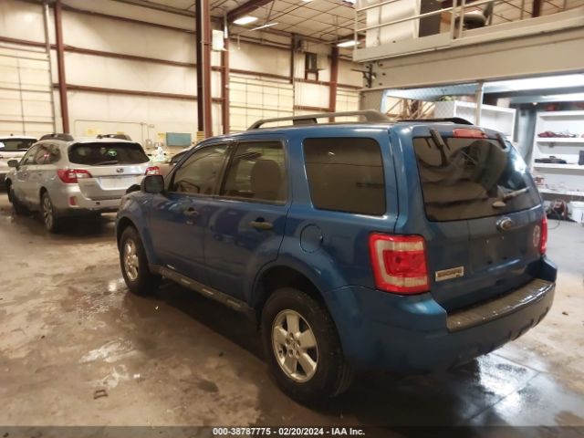 Photo 2 VIN: 1FMCU9D71BKB99348 - FORD ESCAPE 