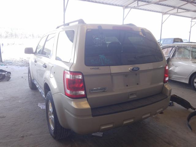 Photo 2 VIN: 1FMCU9D71BKC11742 - FORD ESCAPE XLT 