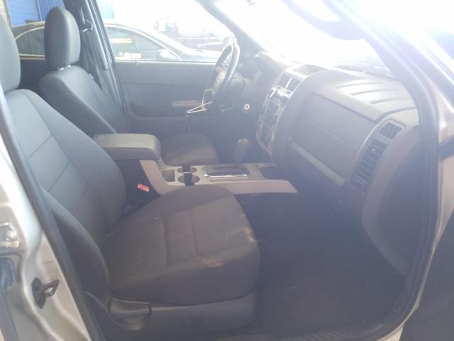 Photo 4 VIN: 1FMCU9D71BKC11742 - FORD ESCAPE XLT 