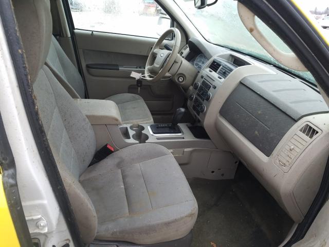 Photo 4 VIN: 1FMCU9D71BKC12700 - FORD ESCAPE XLT 