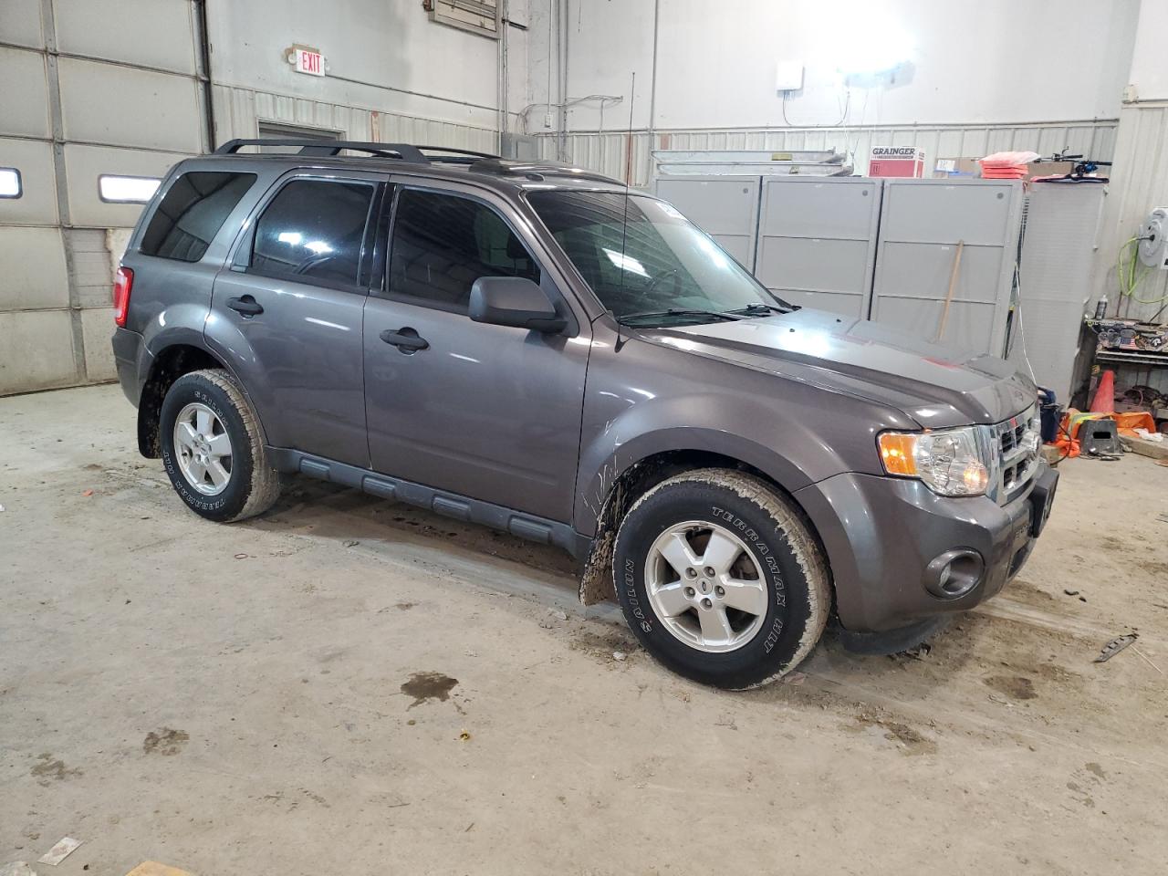 Photo 3 VIN: 1FMCU9D71BKC36611 - FORD ESCAPE 