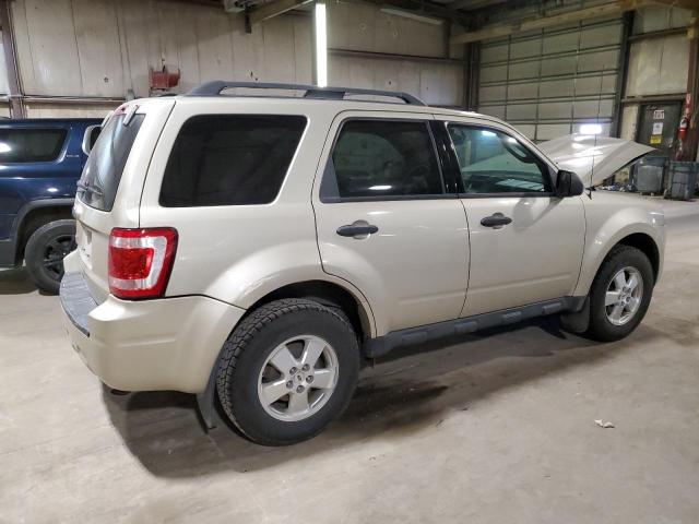 Photo 2 VIN: 1FMCU9D71BKC38813 - FORD ESCAPE 