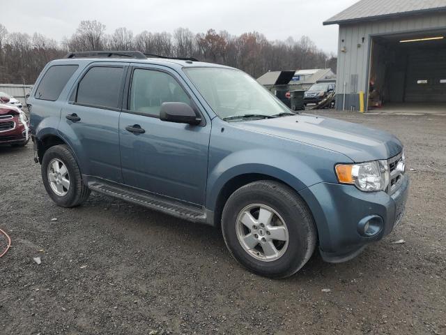 Photo 3 VIN: 1FMCU9D71CKA16659 - FORD ESCAPE XLT 