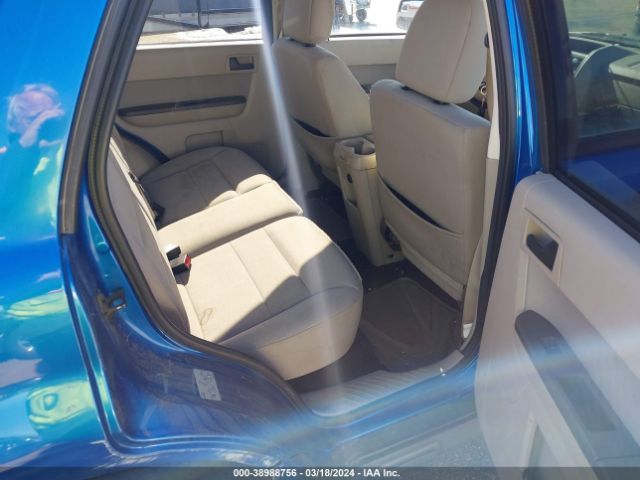 Photo 7 VIN: 1FMCU9D71CKB04028 - FORD ESCAPE 