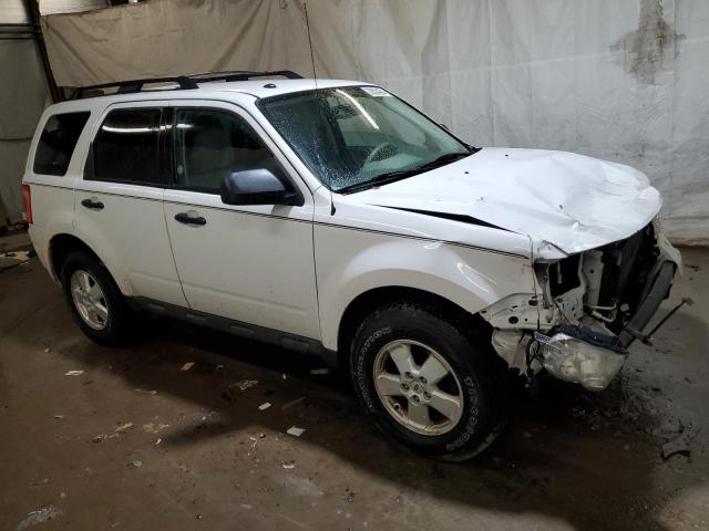 Photo 3 VIN: 1FMCU9D71CKB83524 - FORD ESCAPE 