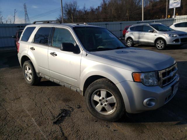 Photo 3 VIN: 1FMCU9D71CKC54933 - FORD ESCAPE 