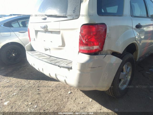 Photo 5 VIN: 1FMCU9D71CKC79136 - FORD ESCAPE 