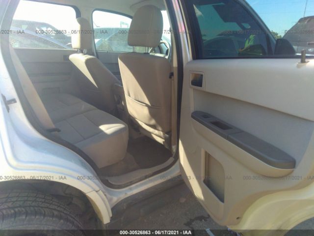 Photo 7 VIN: 1FMCU9D71CKC79136 - FORD ESCAPE 