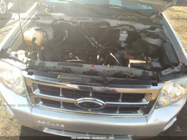 Photo 9 VIN: 1FMCU9D72AKA12892 - FORD ESCAPE 