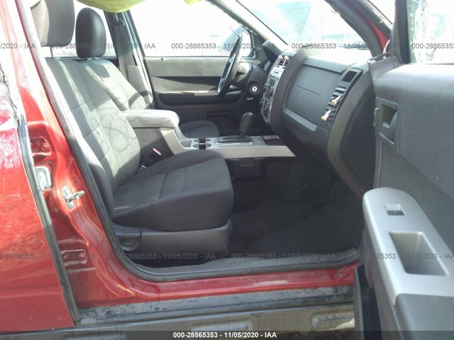 Photo 4 VIN: 1FMCU9D72AKA79556 - FORD ESCAPE 