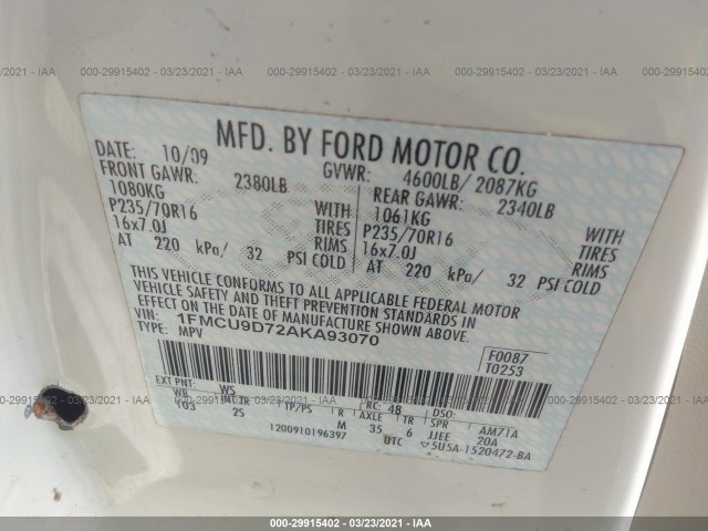 Photo 8 VIN: 1FMCU9D72AKA93070 - FORD ESCAPE 