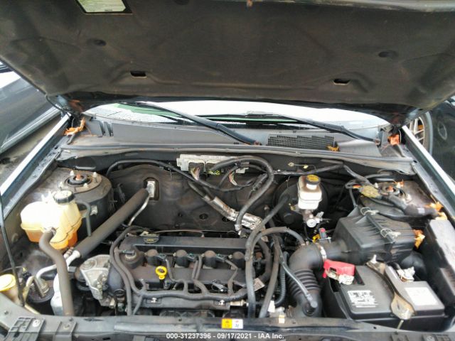 Photo 9 VIN: 1FMCU9D72AKB63358 - FORD ESCAPE 