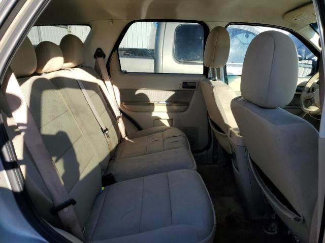 Photo 10 VIN: 1FMCU9D72AKC04958 - FORD ESCAPE 