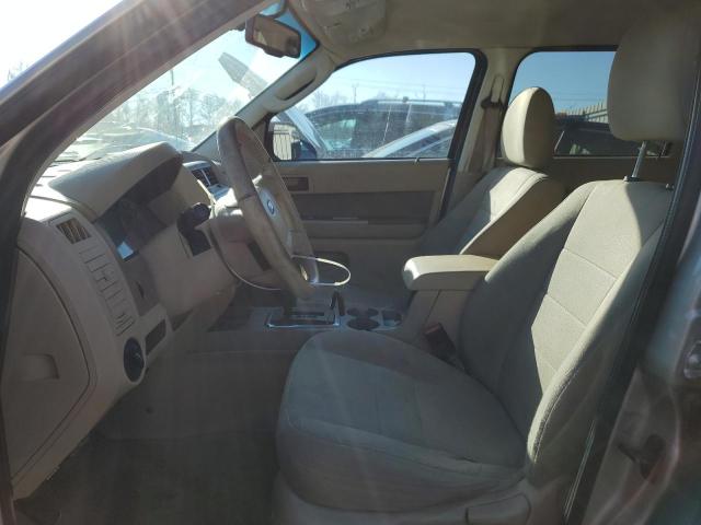 Photo 6 VIN: 1FMCU9D72AKC04958 - FORD ESCAPE 