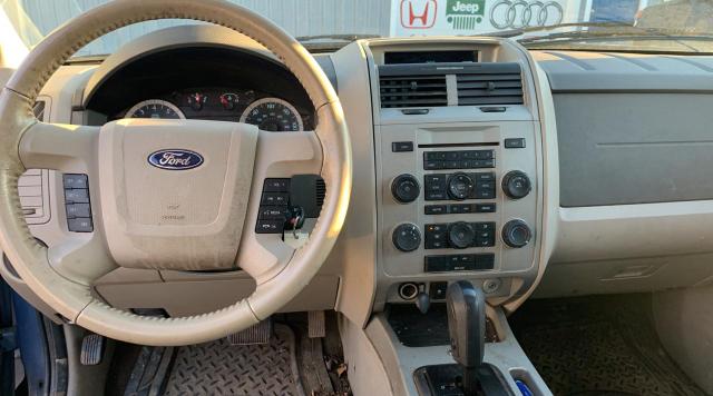 Photo 8 VIN: 1FMCU9D72AKC46725 - FORD ESCAPE XLT 