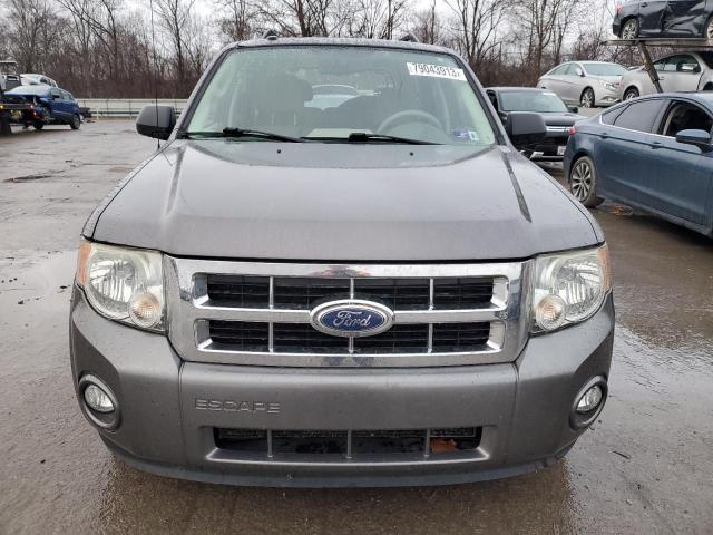 Photo 4 VIN: 1FMCU9D72AKD17941 - FORD ESCAPE 