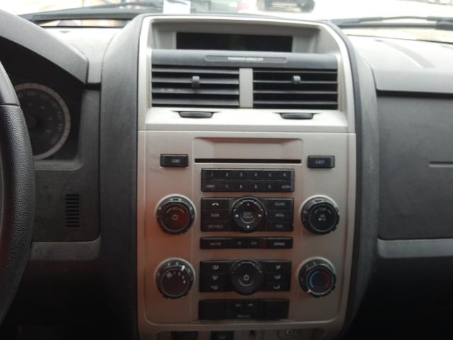 Photo 8 VIN: 1FMCU9D72BKA23618 - FORD ESCAPE XLT 