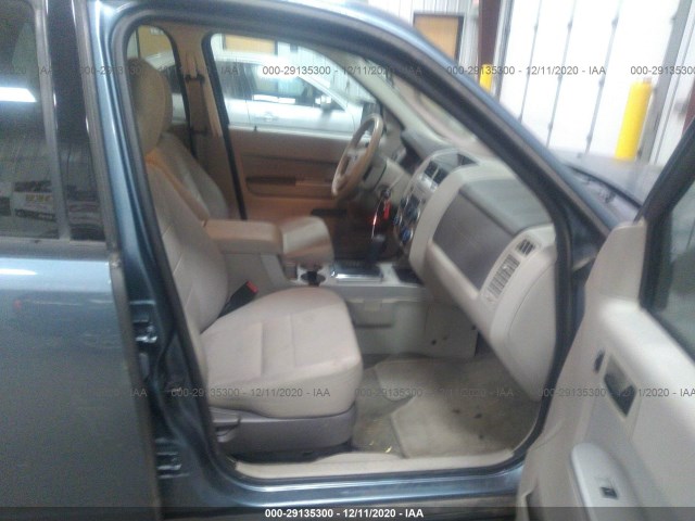 Photo 4 VIN: 1FMCU9D72BKB59618 - FORD ESCAPE 