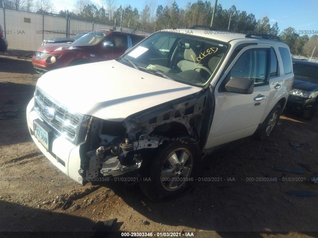 Photo 1 VIN: 1FMCU9D72BKC11815 - FORD ESCAPE 