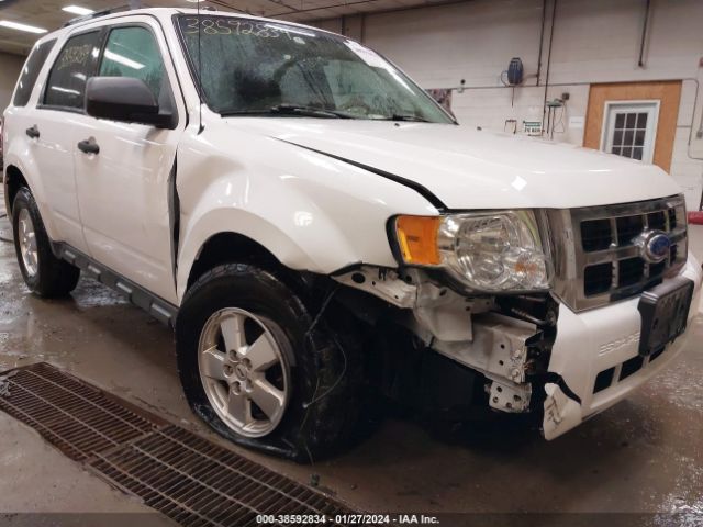 Photo 5 VIN: 1FMCU9D72BKC38724 - FORD ESCAPE 