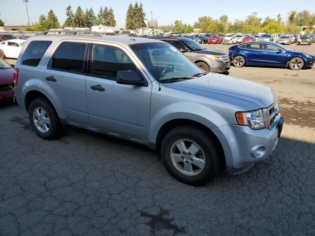 Photo 3 VIN: 1FMCU9D72CKB68367 - FORD ESCAPE XLT 