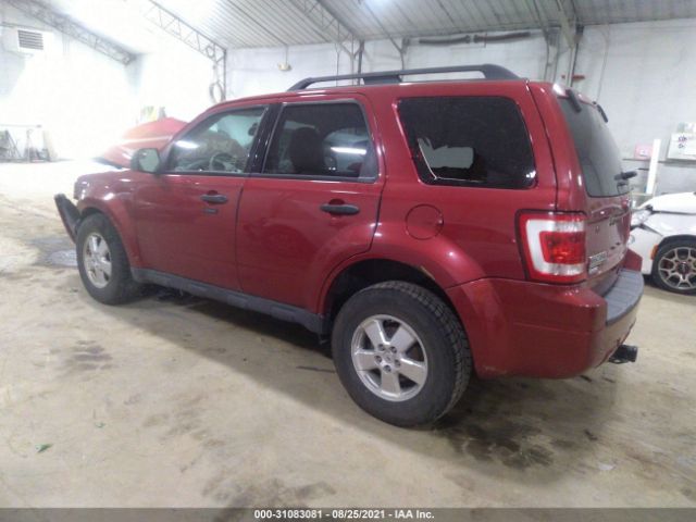 Photo 2 VIN: 1FMCU9D72CKC28163 - FORD ESCAPE 