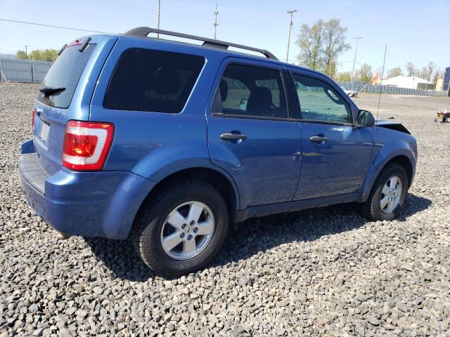 Photo 2 VIN: 1FMCU9D73AKC77286 - FORD ESCAPE 