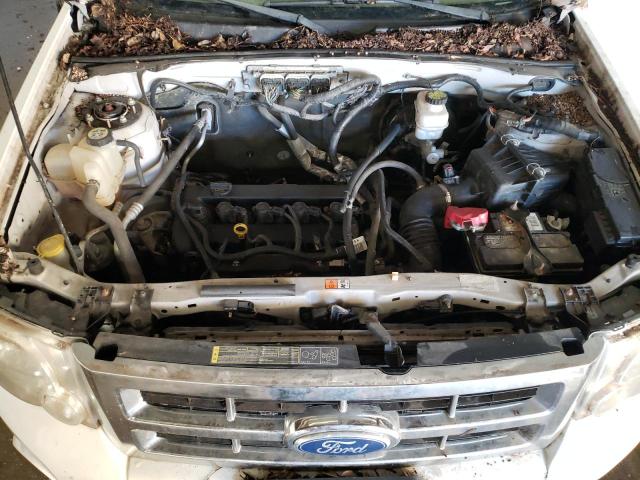 Photo 11 VIN: 1FMCU9D73BKA39519 - FORD ESCAPE 