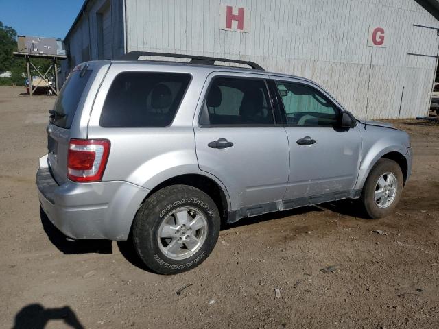 Photo 2 VIN: 1FMCU9D73BKB72250 - FORD ESCAPE 