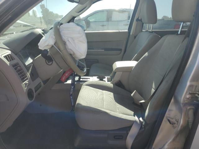 Photo 6 VIN: 1FMCU9D73BKB72250 - FORD ESCAPE 