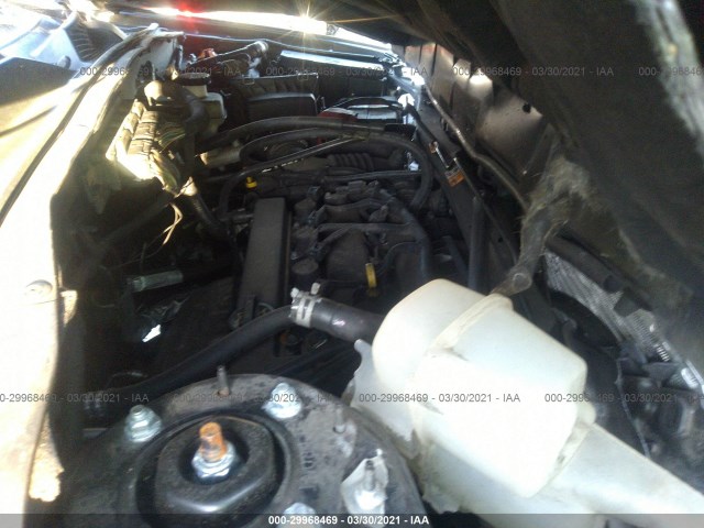 Photo 9 VIN: 1FMCU9D73BKC38294 - FORD ESCAPE 