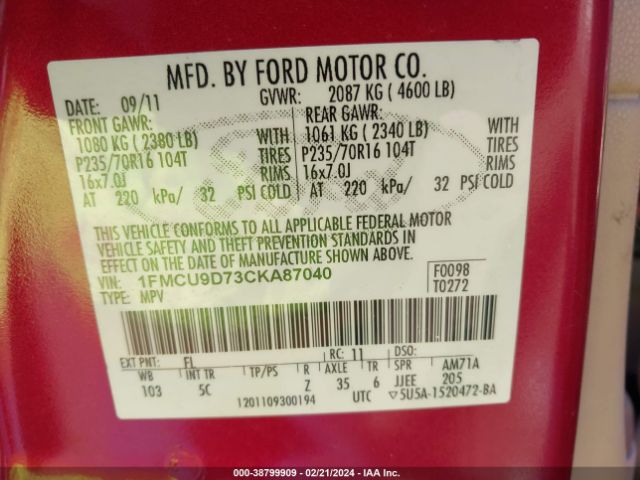 Photo 8 VIN: 1FMCU9D73CKA87040 - FORD ESCAPE 