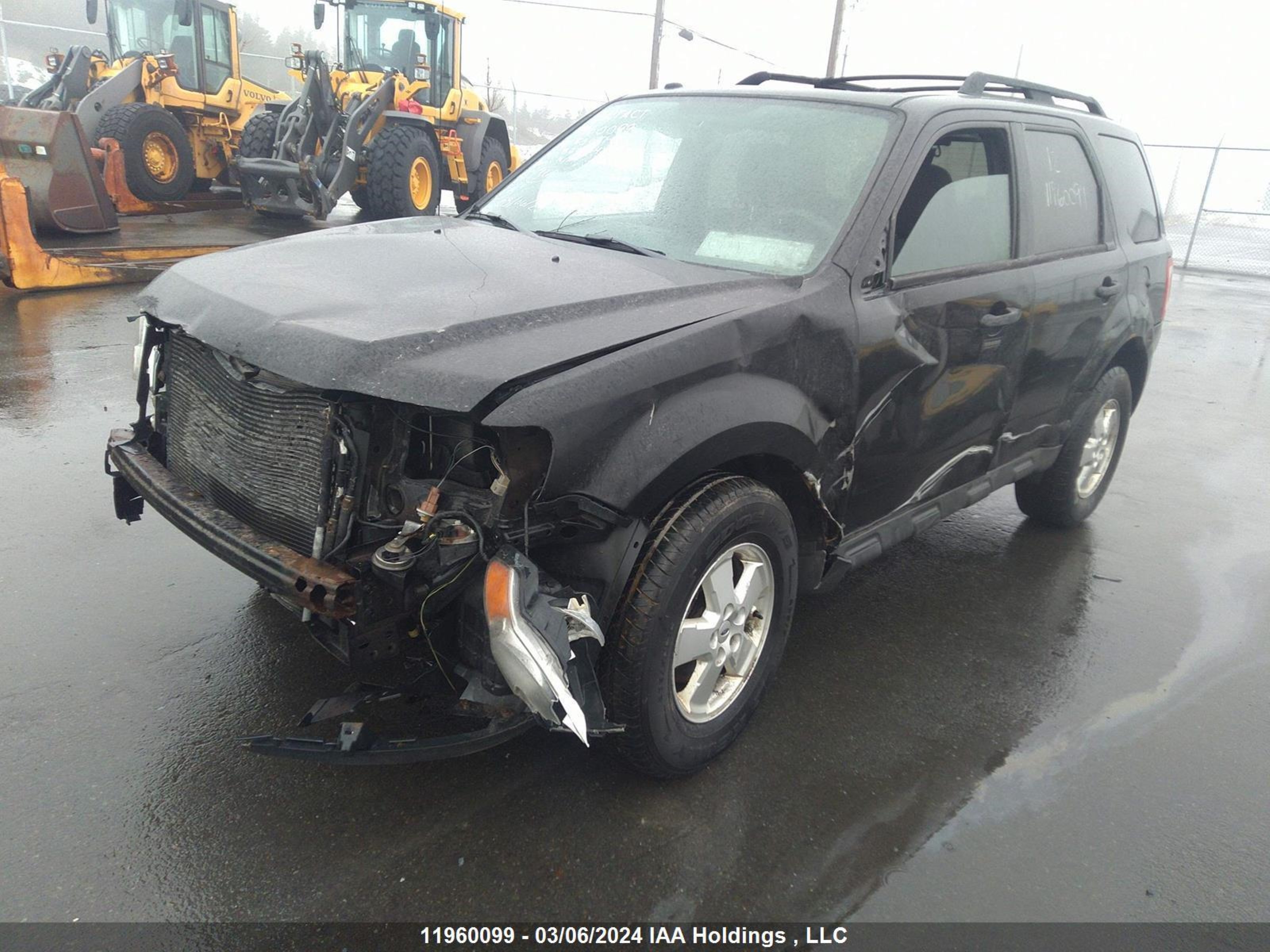 Photo 1 VIN: 1FMCU9D73CKB22854 - FORD ESCAPE 