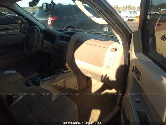 Photo 4 VIN: 1FMCU9D73CKB94055 - FORD ESCAPE 