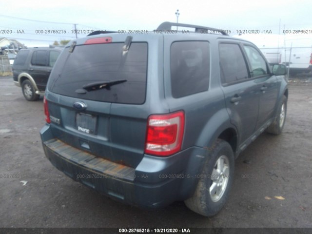 Photo 3 VIN: 1FMCU9D73CKC02896 - FORD ESCAPE 