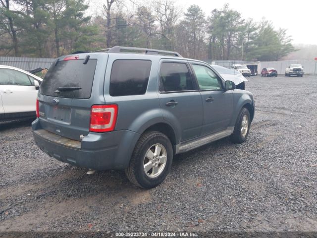 Photo 3 VIN: 1FMCU9D73CKC35431 - FORD ESCAPE 