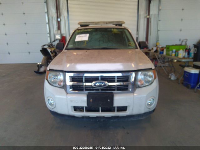 Photo 5 VIN: 1FMCU9D73CKC50530 - FORD ESCAPE 