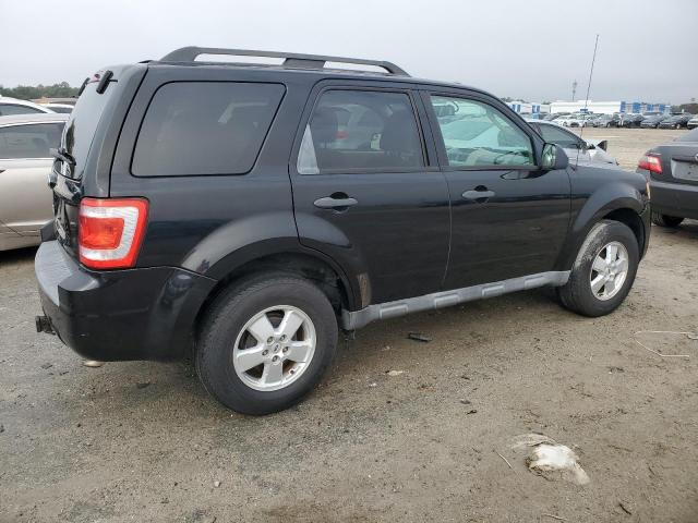 Photo 2 VIN: 1FMCU9D74AKB95258 - FORD ESCAPE XLT 