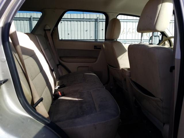 Photo 5 VIN: 1FMCU9D74AKC91214 - FORD ESCAPE XLT 